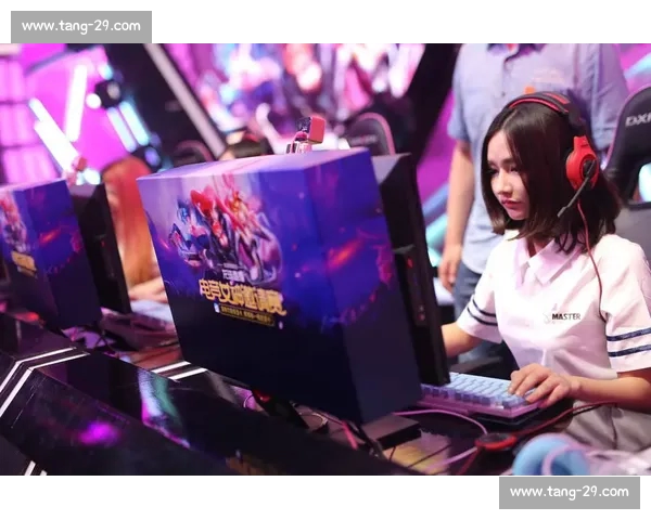 聚焦全球电竞赛事动态解析战队转会版本更新趋势与深度报道行业生态发展